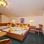 Haus Anton - & Gasthuis Sölden