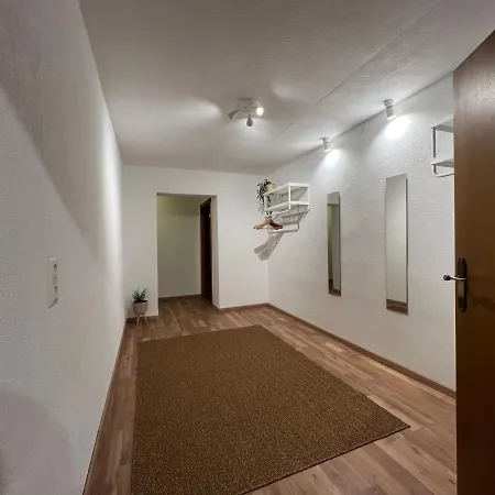 Haus Anton - & *
