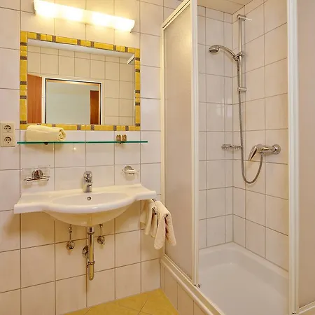 Penzion Haus Anton - &