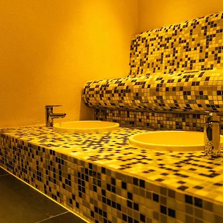 Haus Anton - & Penzion *