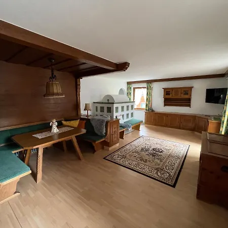 Penzion Haus Anton - &